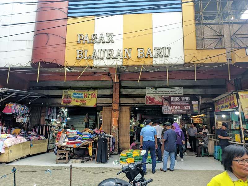 Menikmati Kuliner Khas Surabaya di Blauran